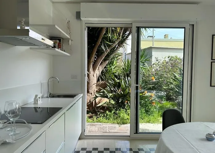 Giardino A Mare Апартаменты Бари