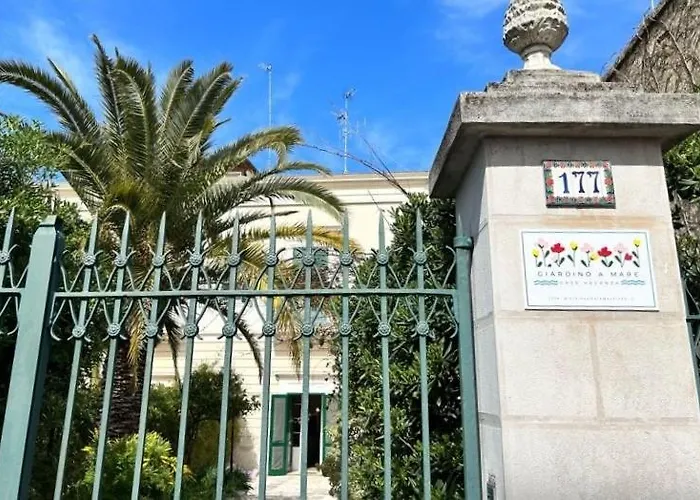 Giardino A Mare Апартаменты *